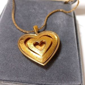 Mary Kay Heart Fragrance Pendant Necklace 18" chain